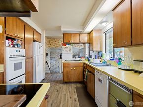 3515 Everett Avenue, Everett WA 98201