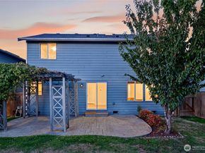 18628 10th Avenue SE, Bothell WA 98012