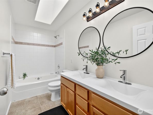 18628 10th Avenue SE, Bothell WA 98012