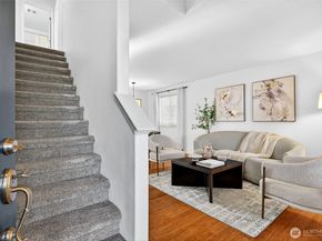 18628 10th Avenue SE, Bothell WA 98012