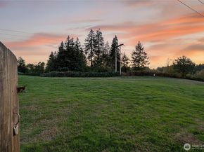 18628 10th Avenue SE, Bothell WA 98012