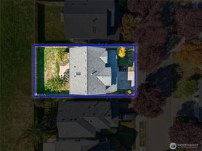 18628 10th Avenue SE, Bothell WA 98012