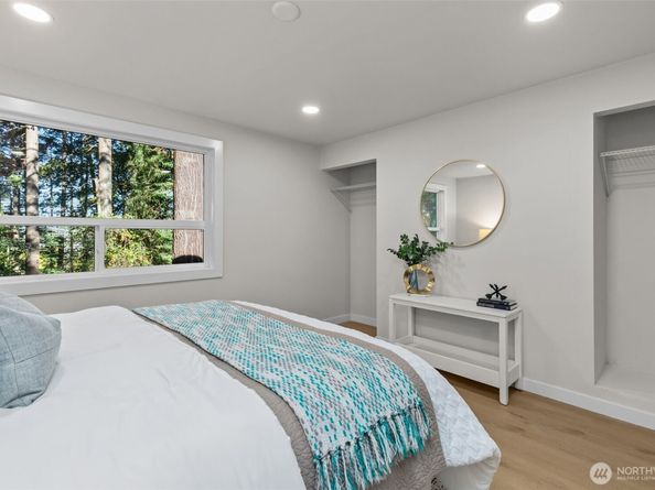 3901 151st Avenue SE, Bellevue WA 98006