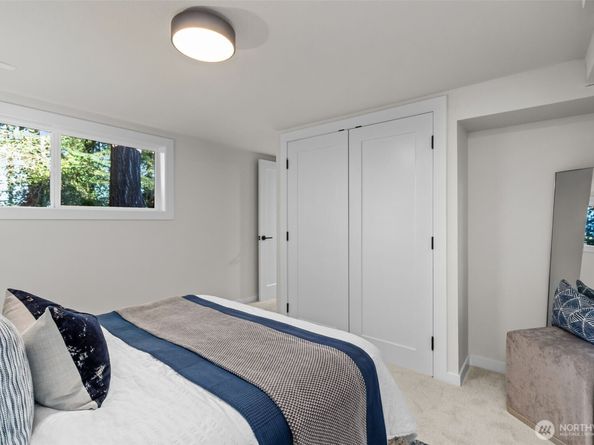 3901 151st Avenue SE, Bellevue WA 98006