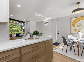 3901 151st Avenue SE, Bellevue WA 98006