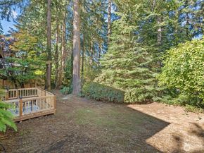 3901 151st Avenue SE, Bellevue WA 98006