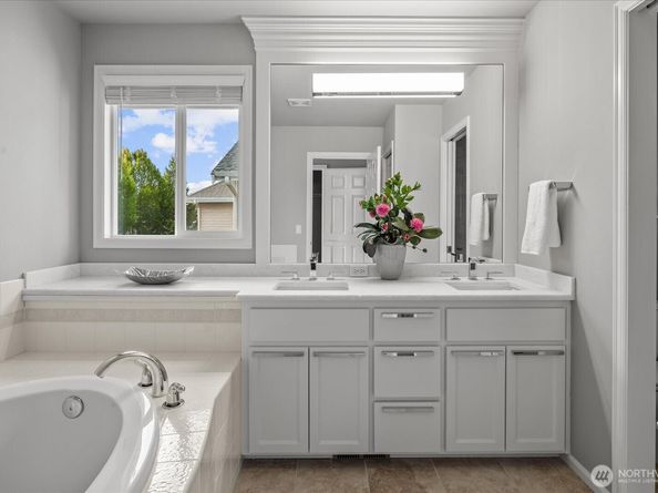 4632 Camden Place, Mukilteo WA 98275