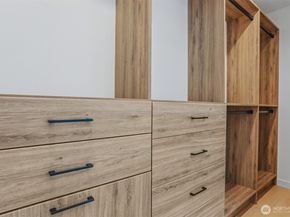 8750 13th Avenue NW B, Seattle WA 98117