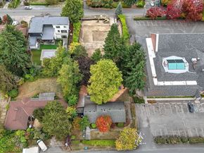 4025 86th Avenue SE, Mercer Island WA 98040