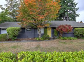 4025 86th Avenue SE, Mercer Island WA 98040