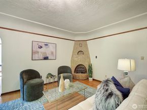 323 16th Avenue E 301, Seattle WA 98112