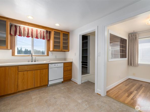 4911 Delaware Avenue, Everett WA 98203