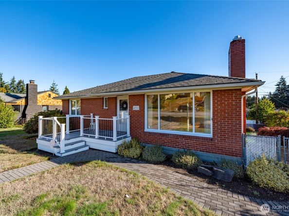 4911 Delaware Avenue, Everett WA 98203