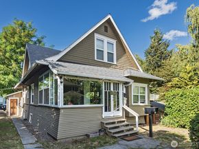 5619 16th Avenue NE, Seattle WA 98105