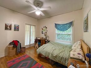 5619 16th Avenue NE, Seattle WA 98105