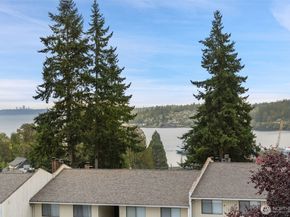 26435 Pennsylvania Avenue NE 39, Kingston WA 98346