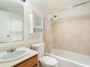 26435 Pennsylvania Avenue NE 39, Kingston WA 98346