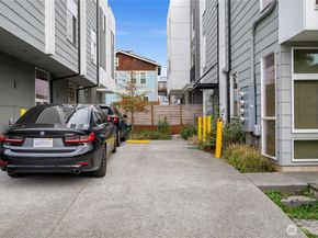 943 NW 56th Street, Seattle WA 98107