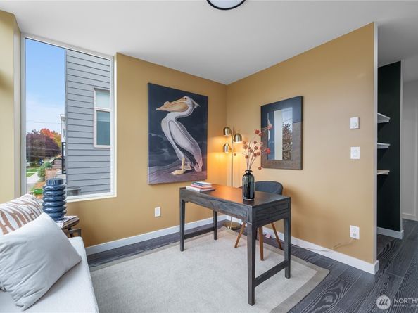 943 NW 56th Street, Seattle WA 98107