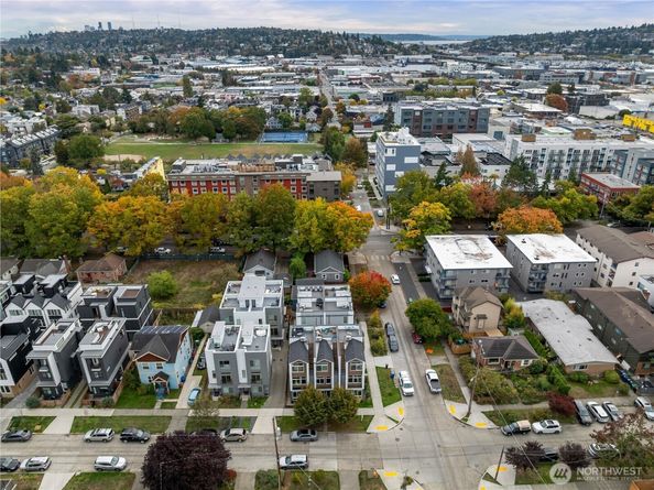 943 NW 56th Street, Seattle WA 98107