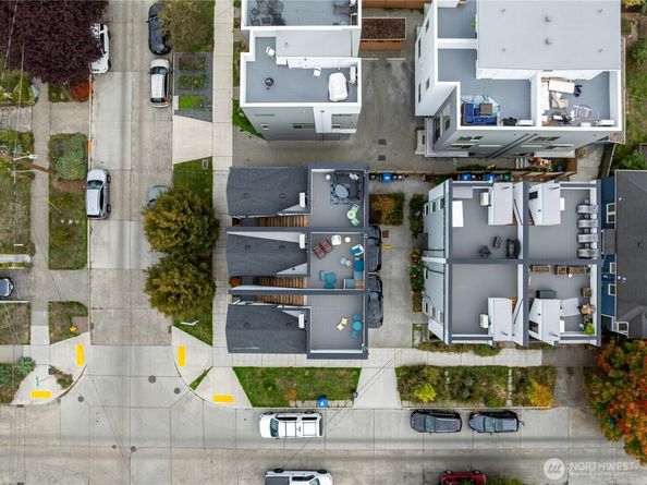 943 NW 56th Street, Seattle WA 98107