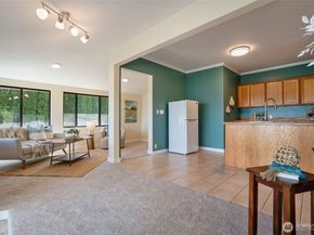 1340 Shorewood Drive, Bremerton WA 98312