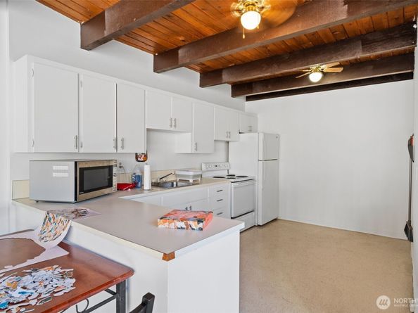 9623 S 248th Street C3, Kent WA 98030