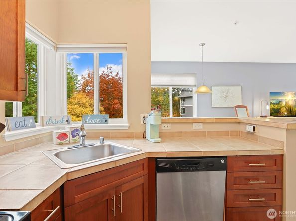 3906 243rd Place SE P202, Bothell WA 98021