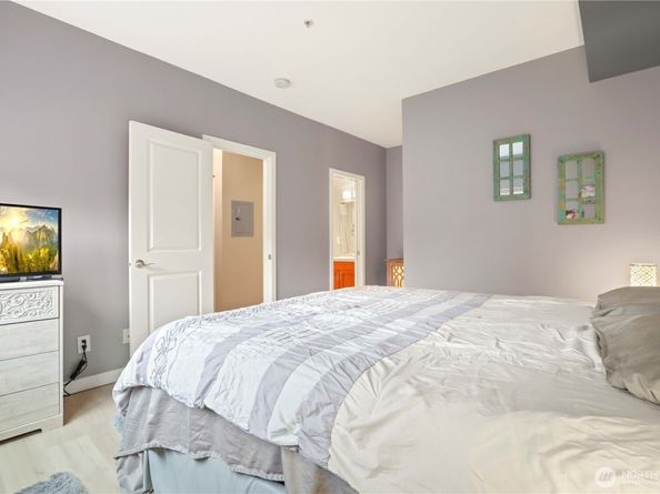 3906 243rd Place SE P202, Bothell WA 98021