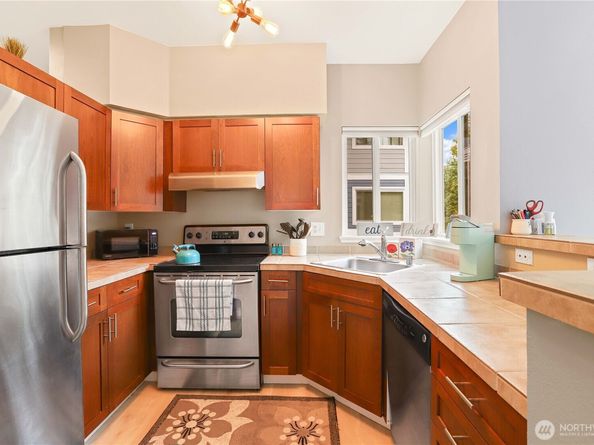 3906 243rd Place SE P202, Bothell WA 98021