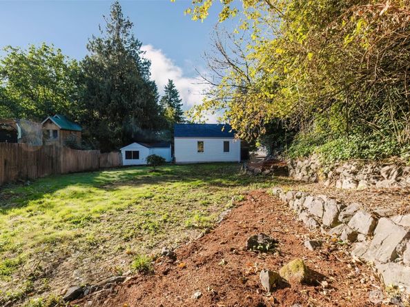 720 S Charleston Avenue, Bremerton WA 98312