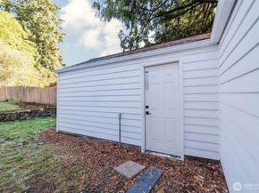 720 S Charleston Avenue, Bremerton WA 98312