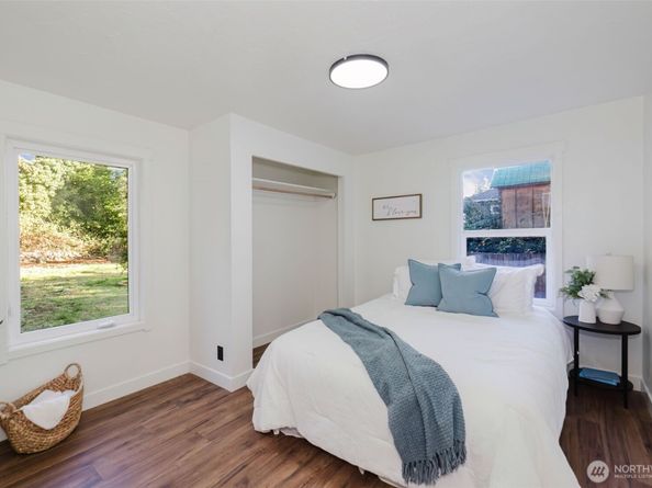 720 S Charleston Avenue, Bremerton WA 98312