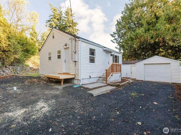 720 S Charleston Avenue, Bremerton WA 98312