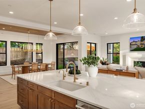 80 159th Place NE, Bellevue WA 98008