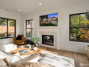 80 159th Place NE, Bellevue WA 98008