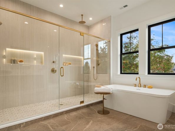 80 159th Place NE, Bellevue WA 98008