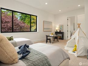 80 159th Place NE, Bellevue WA 98008