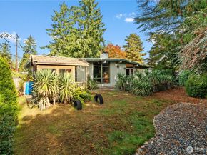 14405 SE 14th St, Bellevue WA 98007