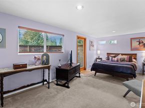 14405 SE 14th St, Bellevue WA 98007
