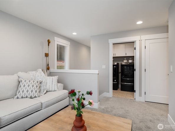 7584 S 130th Place, Seattle WA 98178