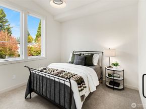 13113 NE 104th Street, Kirkland WA 98033