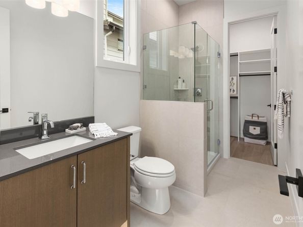 13113 NE 104th Street, Kirkland WA 98033