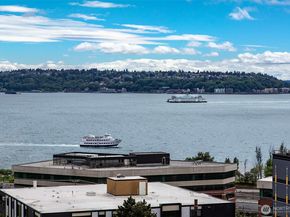 530 4th Avenue W 502, Seattle WA 98119