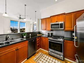 530 4th Avenue W 502, Seattle WA 98119