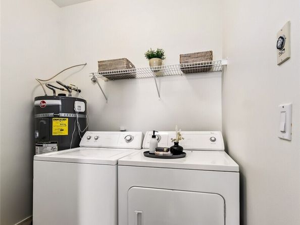 530 4th Avenue W 502, Seattle WA 98119
