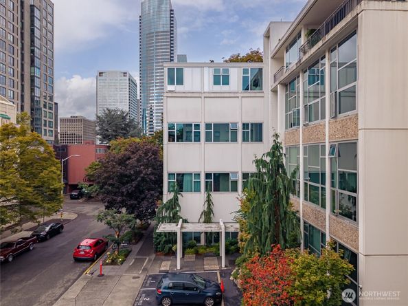 1000 Union Street 401, Seattle WA 98101