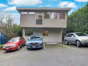 418 Highland Drive 4, Seattle WA 98109