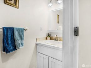 3604 22nd Avenue W, Seattle WA 98199