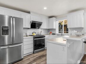 3604 22nd Avenue W, Seattle WA 98199